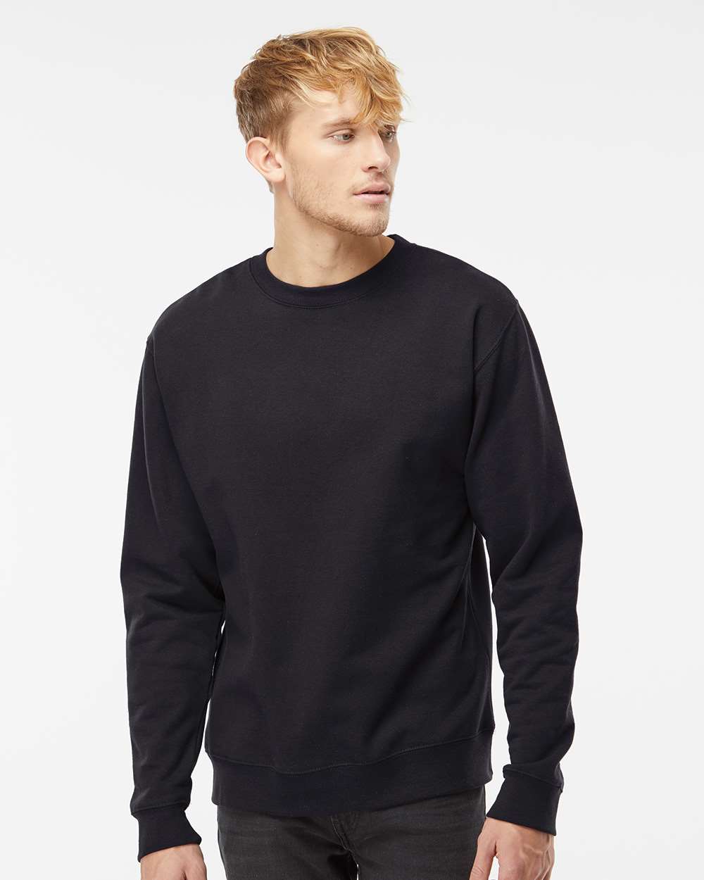 Unisex Midweight Crewneck Sweatshirt - ESS3000 – Independent Trading Co. SS3000 Black Front Model